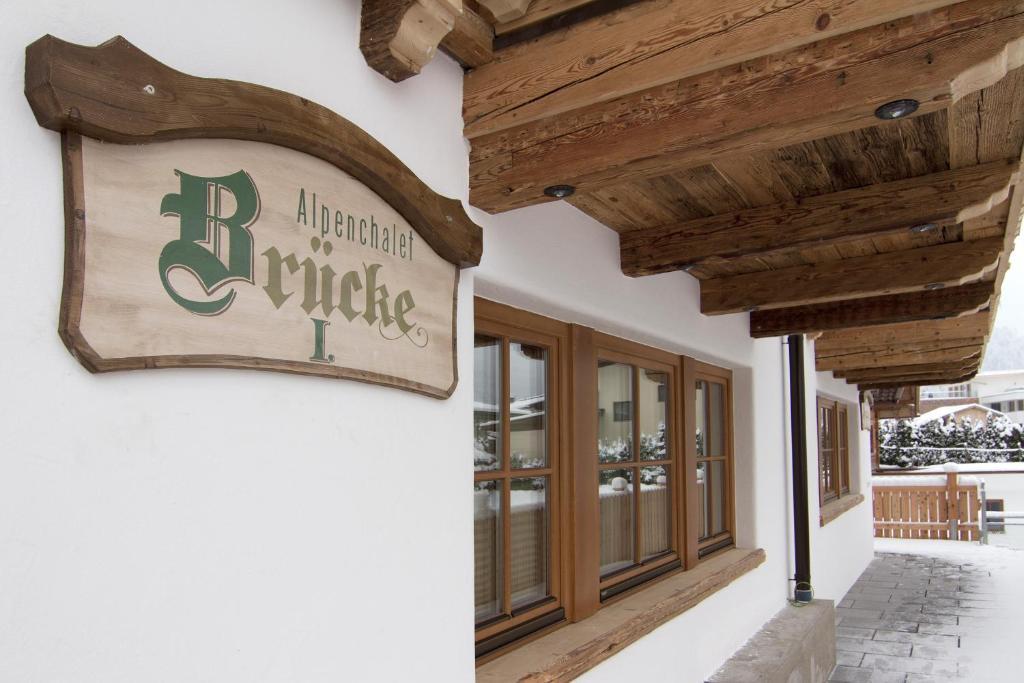 Villa Alpenchalet Brücke Mayrhofen Zimmer foto